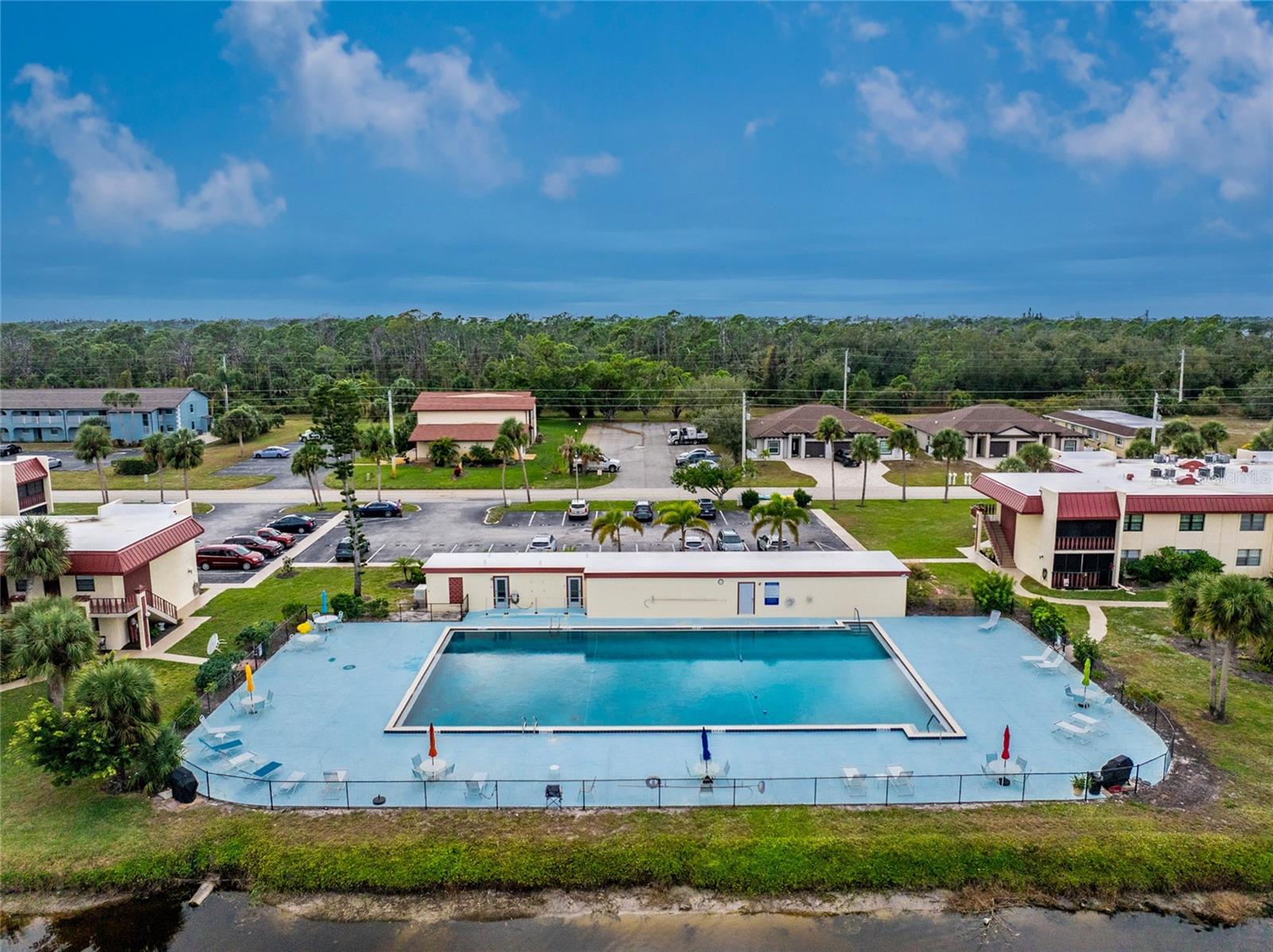 Image 45 of 50 For 96 Boundary Boulevard 129