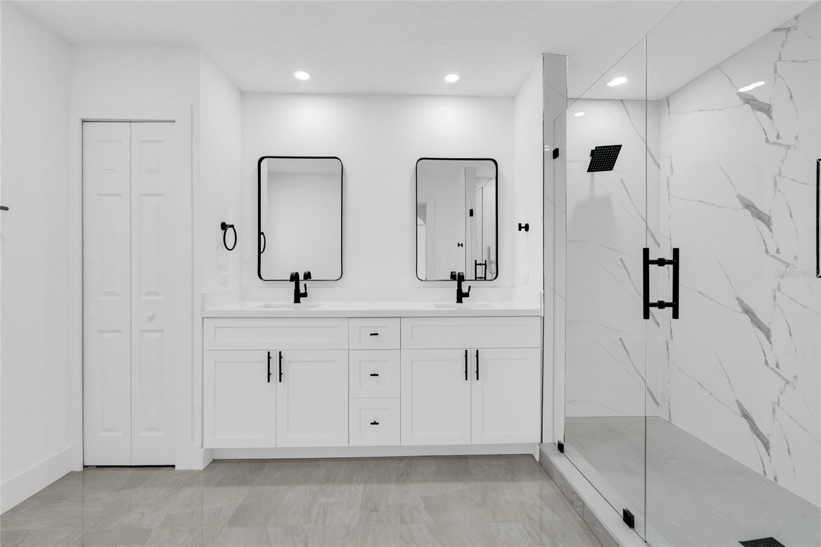 Image 13 of 26 For 415 Cortez Drive