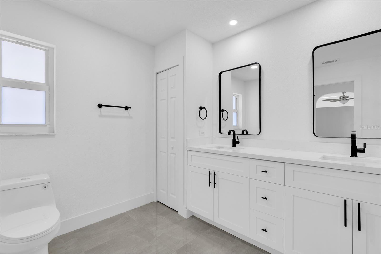 Image 15 of 26 For 415 Cortez Drive