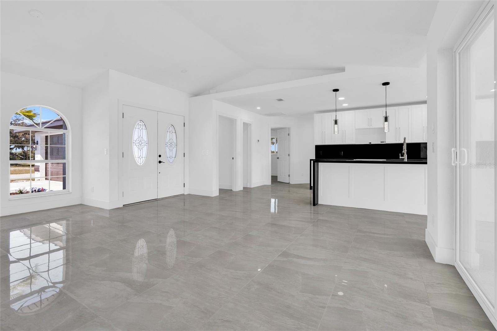 Image 3 of 26 For 415 Cortez Drive