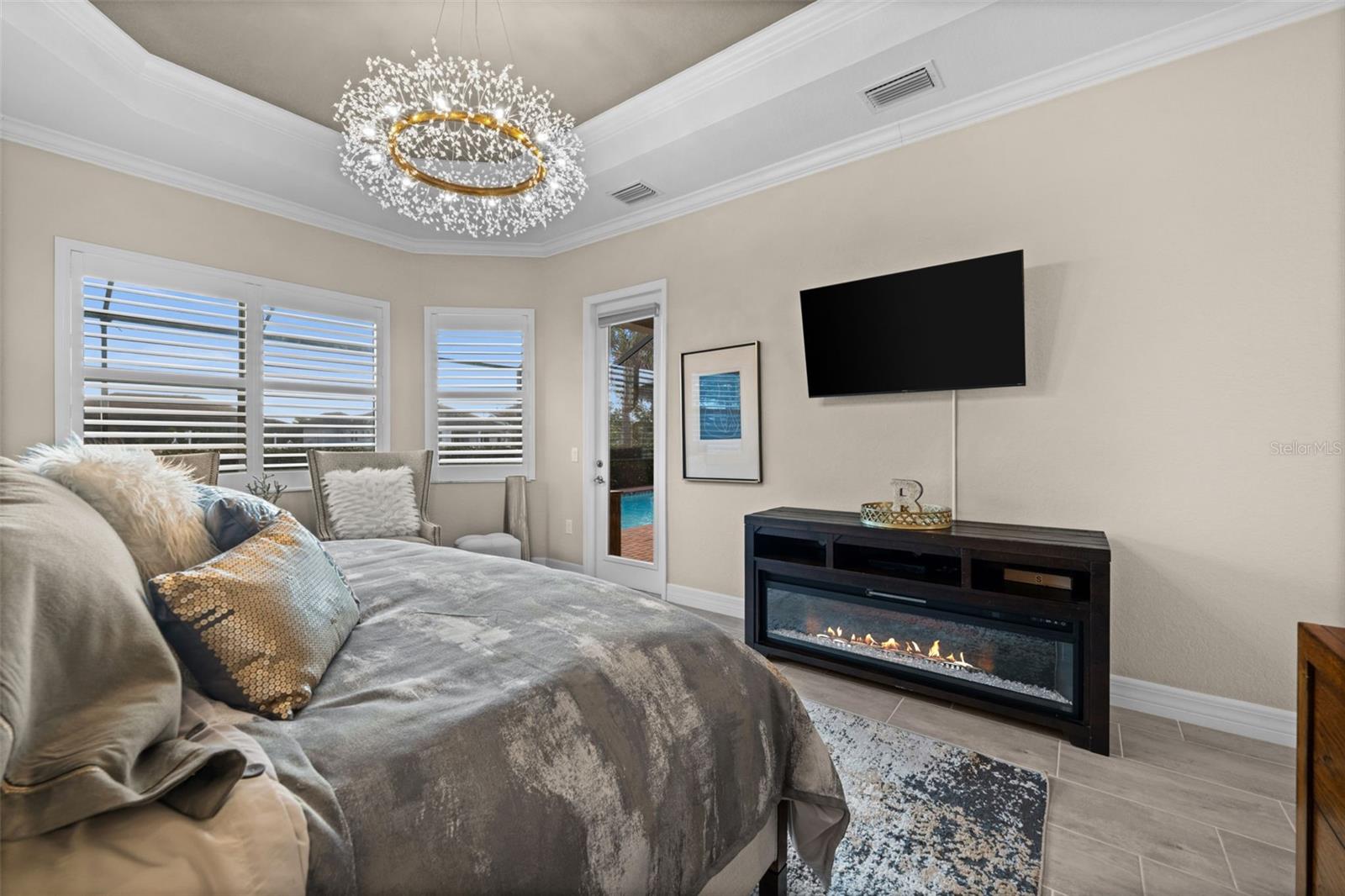 Image 19 of 43 For 15400 Spanish Point Drive