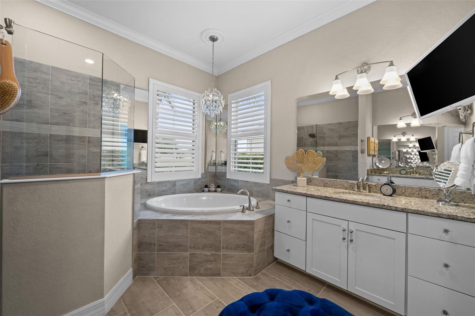 Image 22 of 43 For 15400 Spanish Point Drive