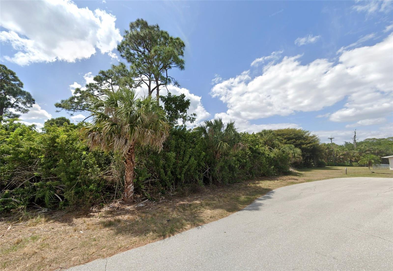 Image 6 of 14 For 4113 & 4103 Munson Street