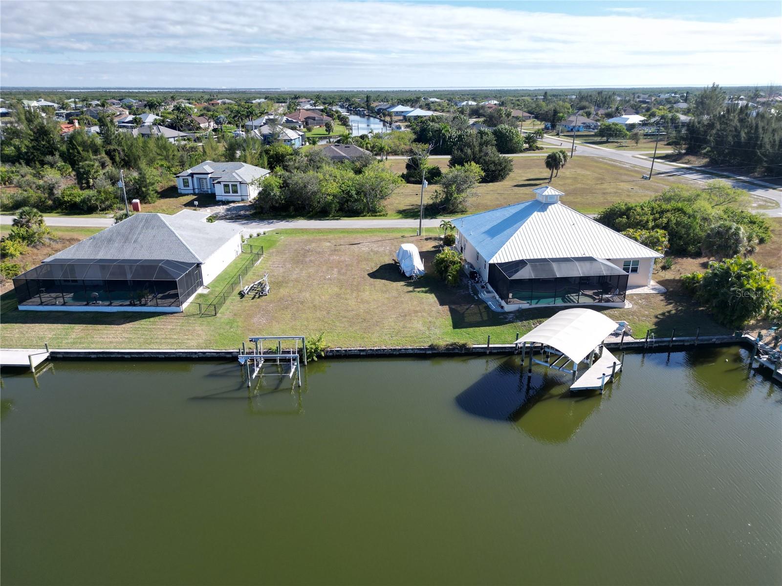 Image 17 of 21 For 8050 Arlewood Circle