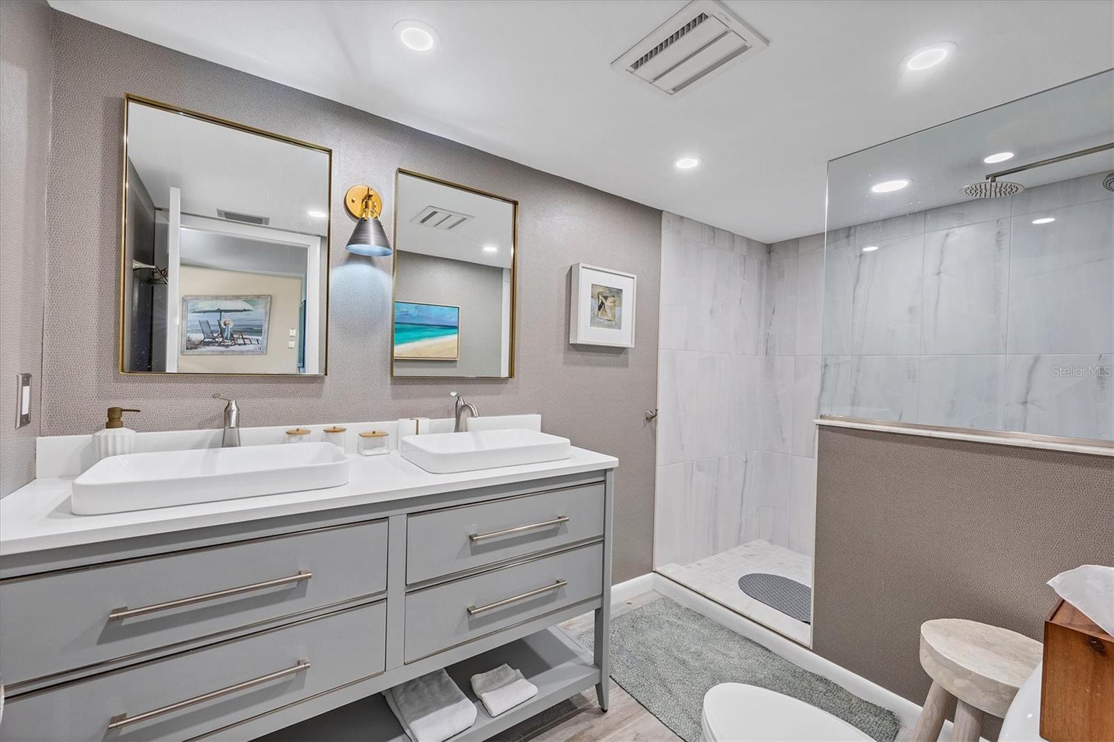 Image 28 of 49 For 5700 Gulf Shores Drive B134