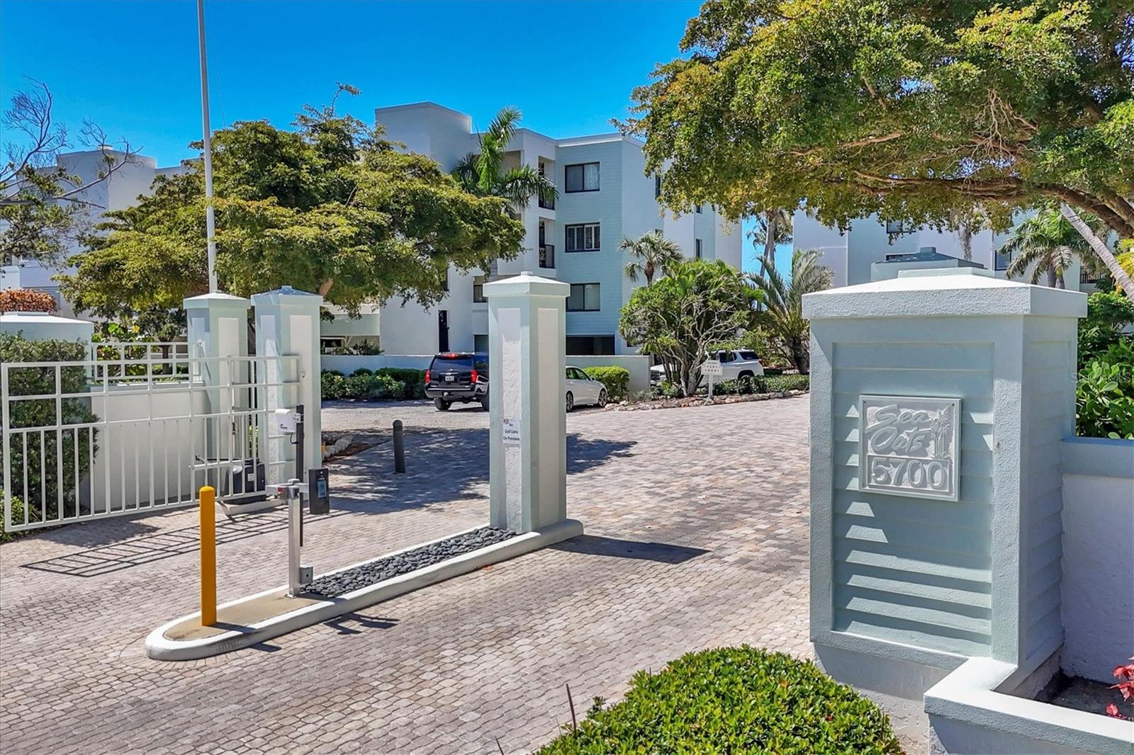 Image 4 of 49 For 5700 Gulf Shores Drive B134