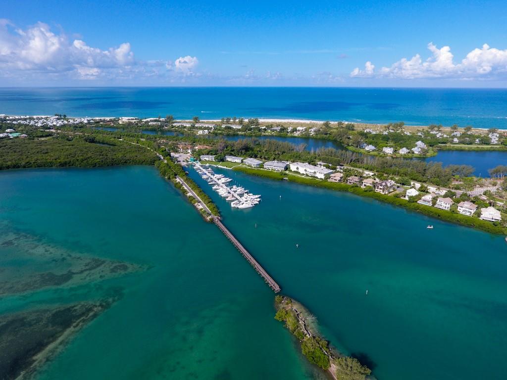 Image 20 of 22 For 5820 Gasparilla Road Slip 29