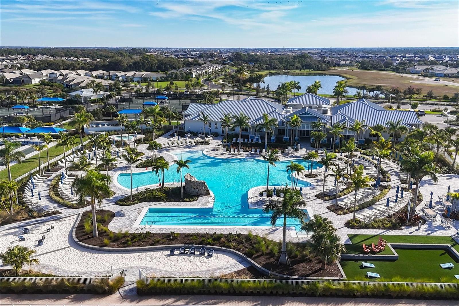 Image 33 of 46 For 26000 Seastone Drive