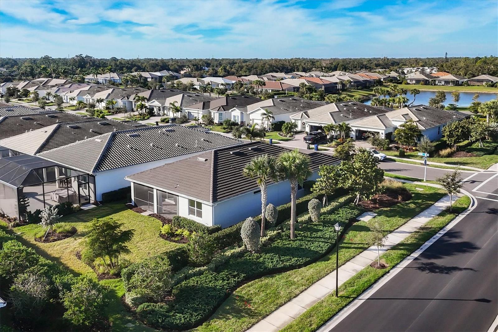 Image 36 of 46 For 26000 Seastone Drive