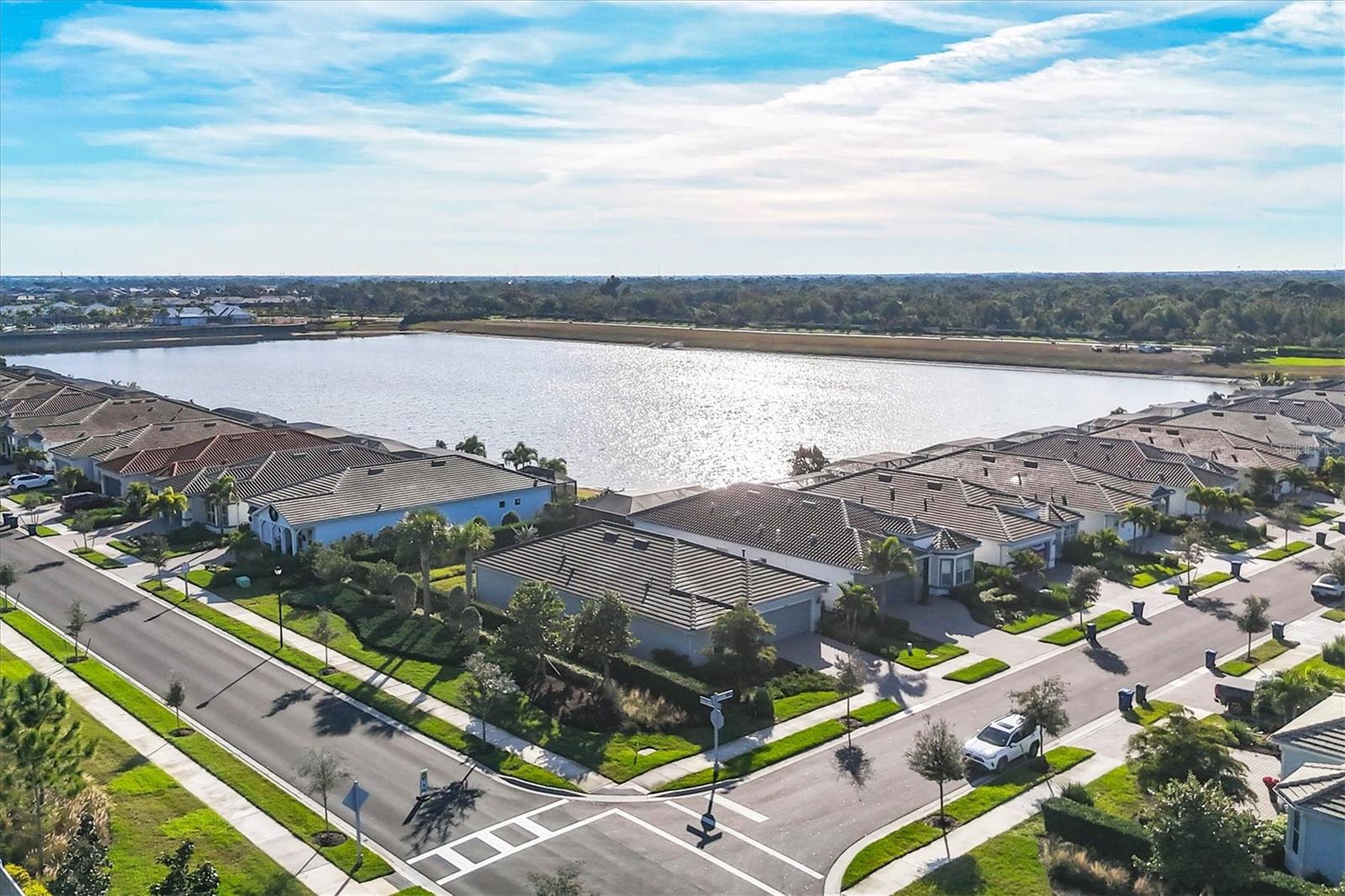 Image 42 of 46 For 26000 Seastone Drive