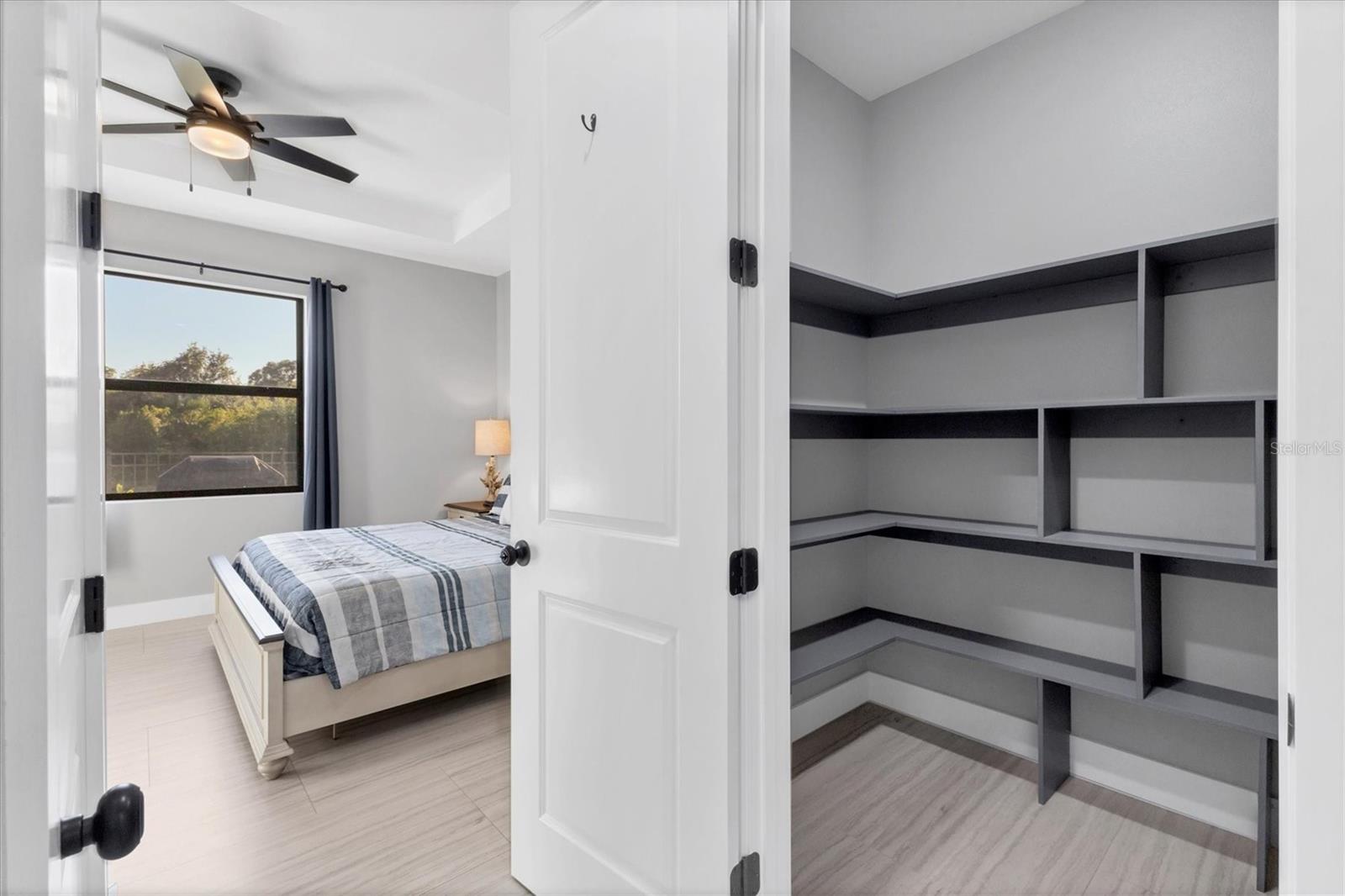 Image 21 of 52 For 115 Green Pine Park