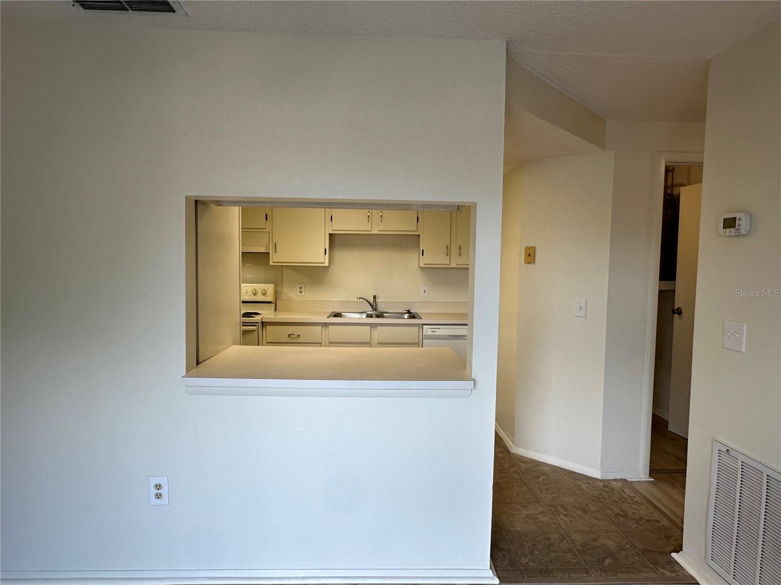 Image 8 of 24 For 4022 Beaver Lane 1000h