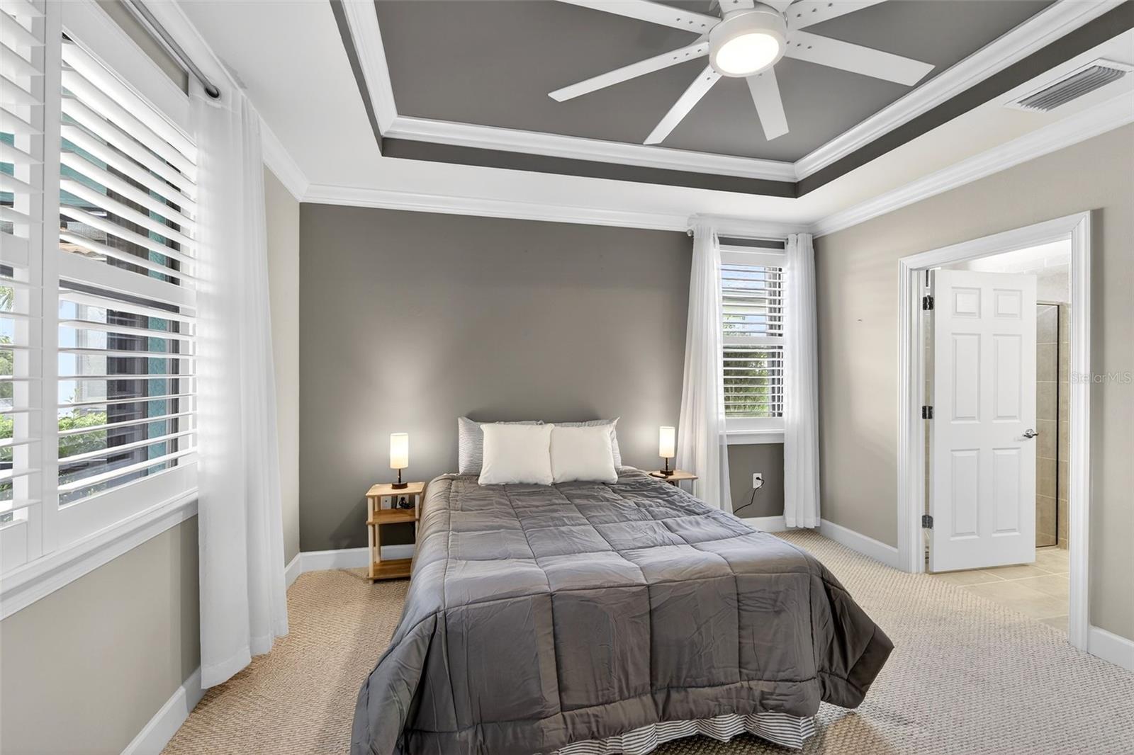 Image 16 of 63 For 2525 Daisy Drive