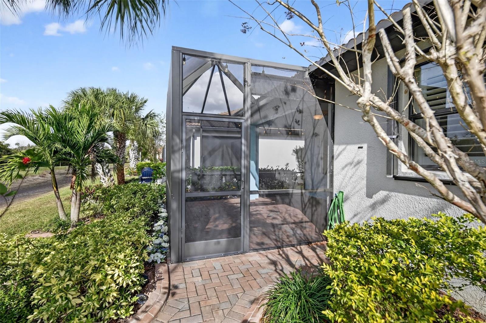 Image 32 of 63 For 2525 Daisy Drive