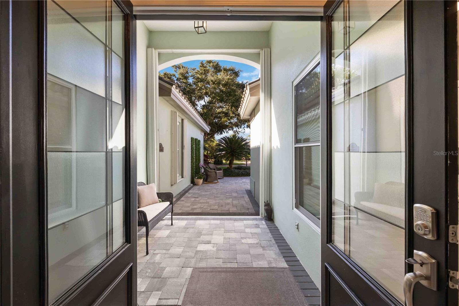 Listing photo id 0 for 534 Cheval Drive