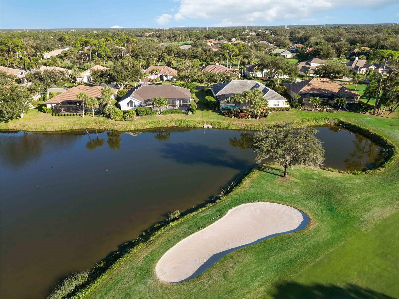 Listing photo id 72 for 534 Cheval Drive