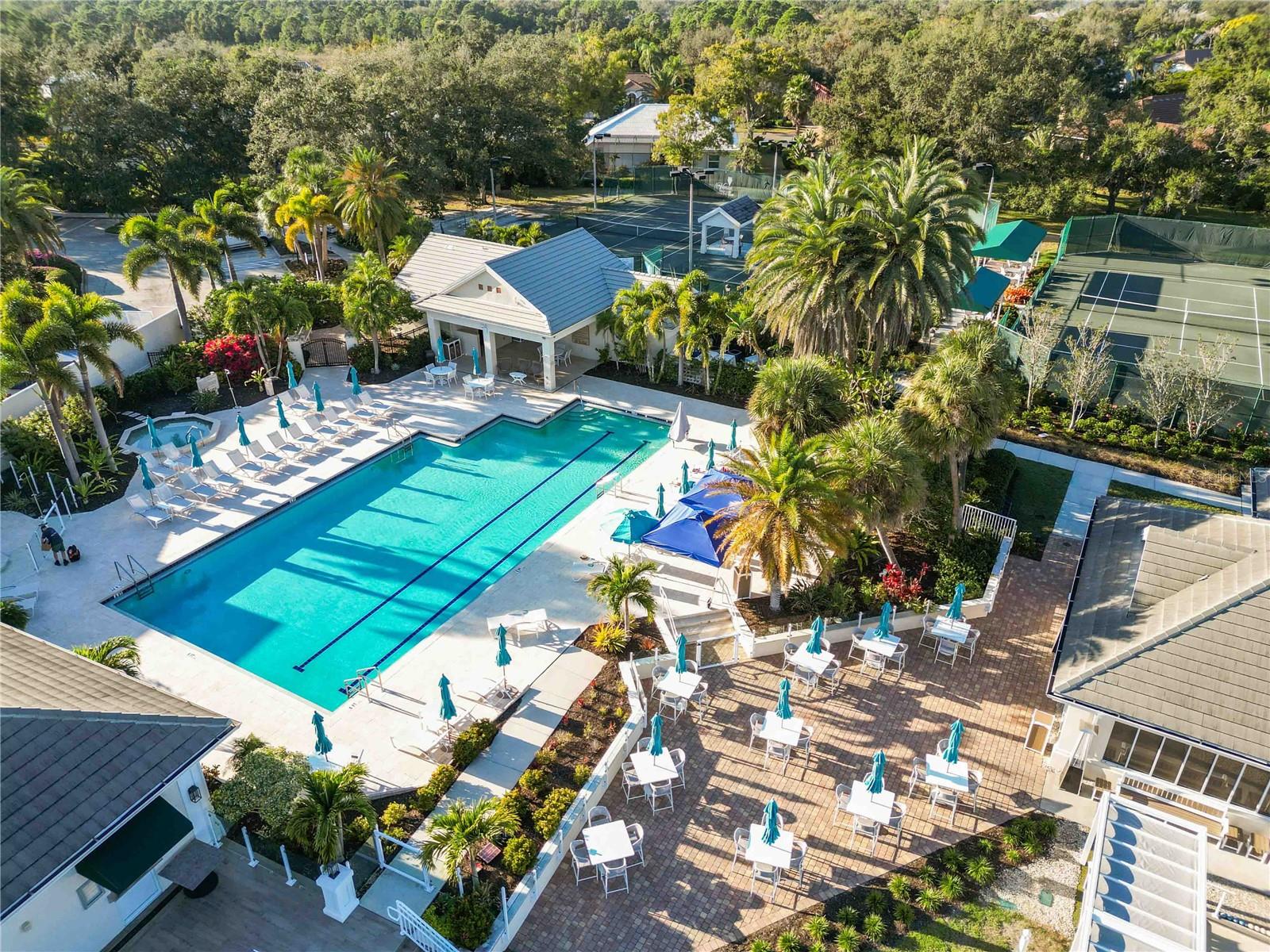 Listing photo id 82 for 534 Cheval Drive