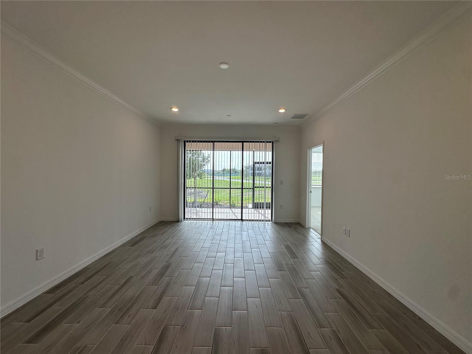 Image 13 of 44 For 23819 Collina Way 104