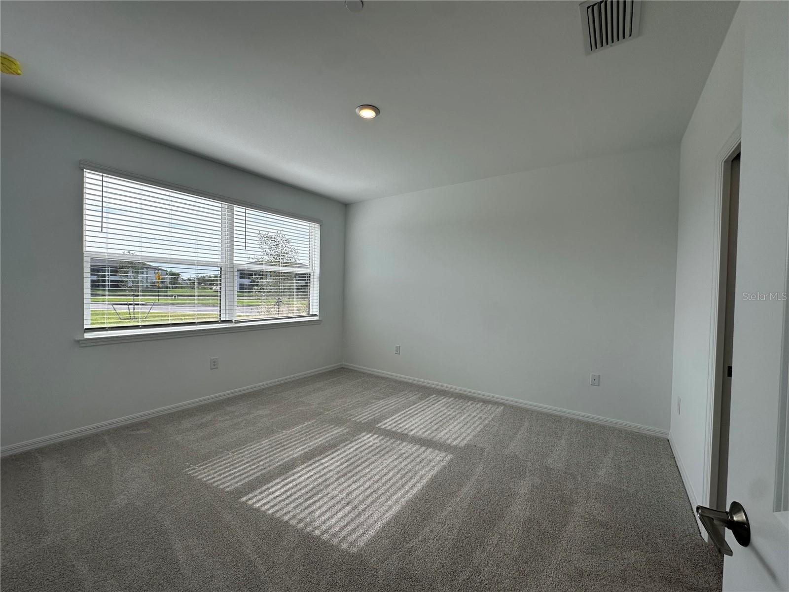 Image 17 of 44 For 23819 Collina Way 104