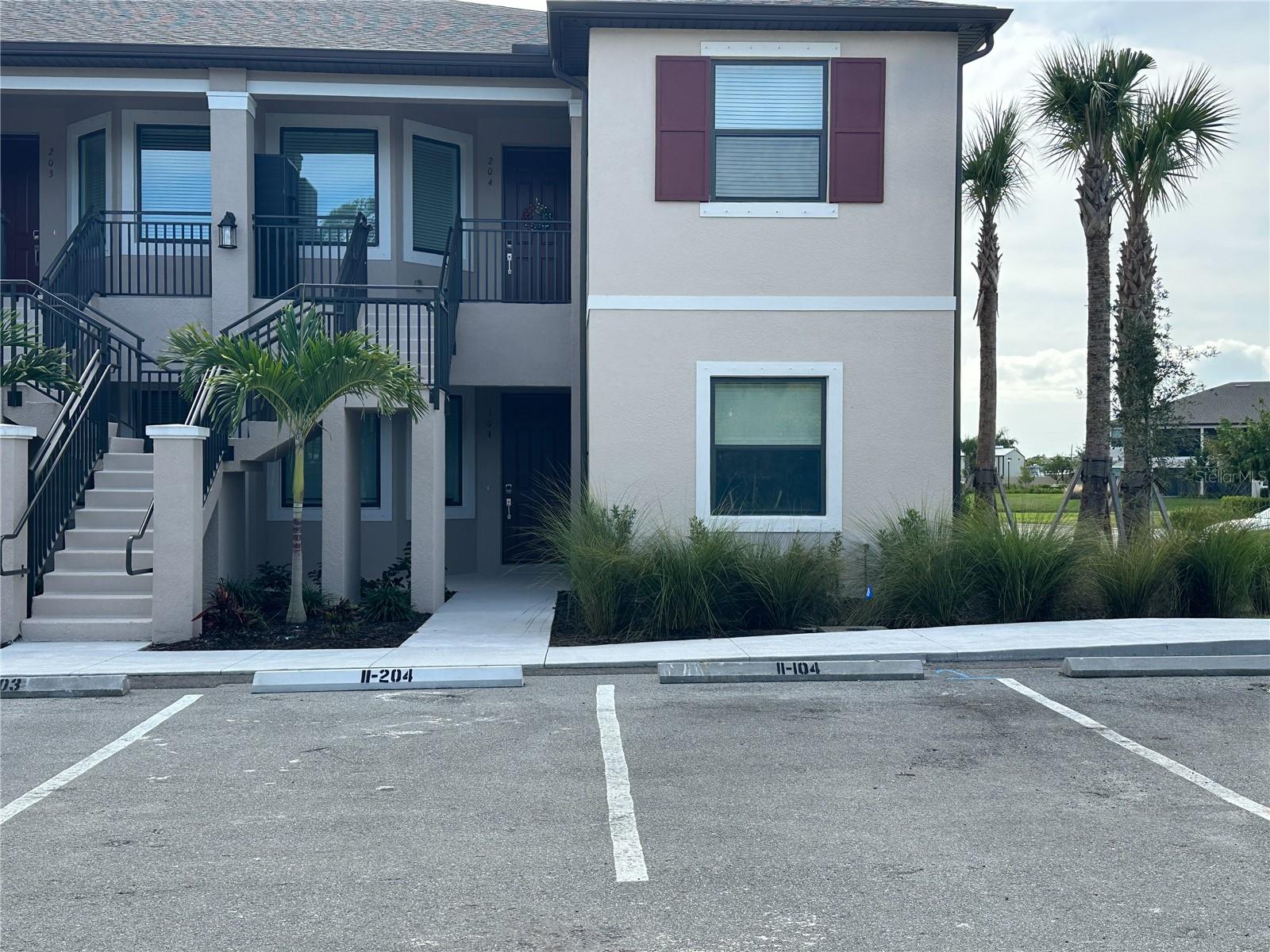 Image 2 of 44 For 23819 Collina Way 104