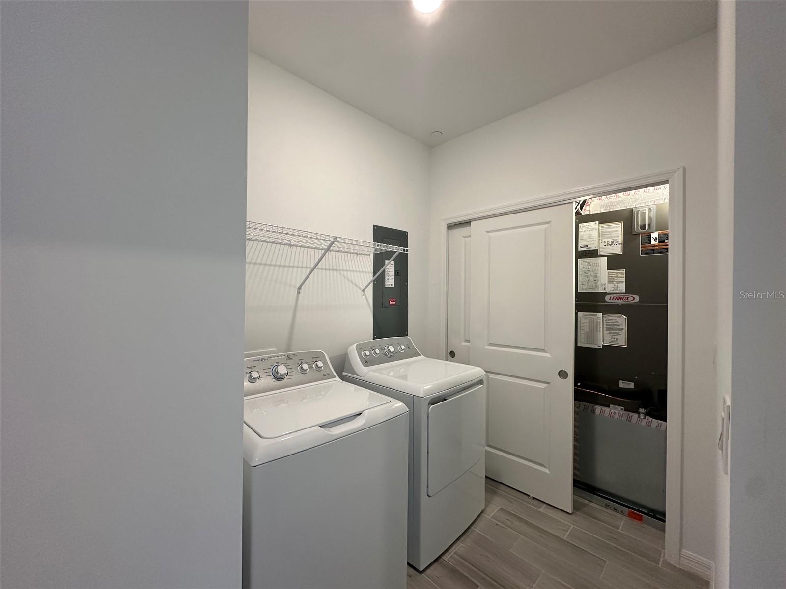 Image 27 of 44 For 23819 Collina Way 104