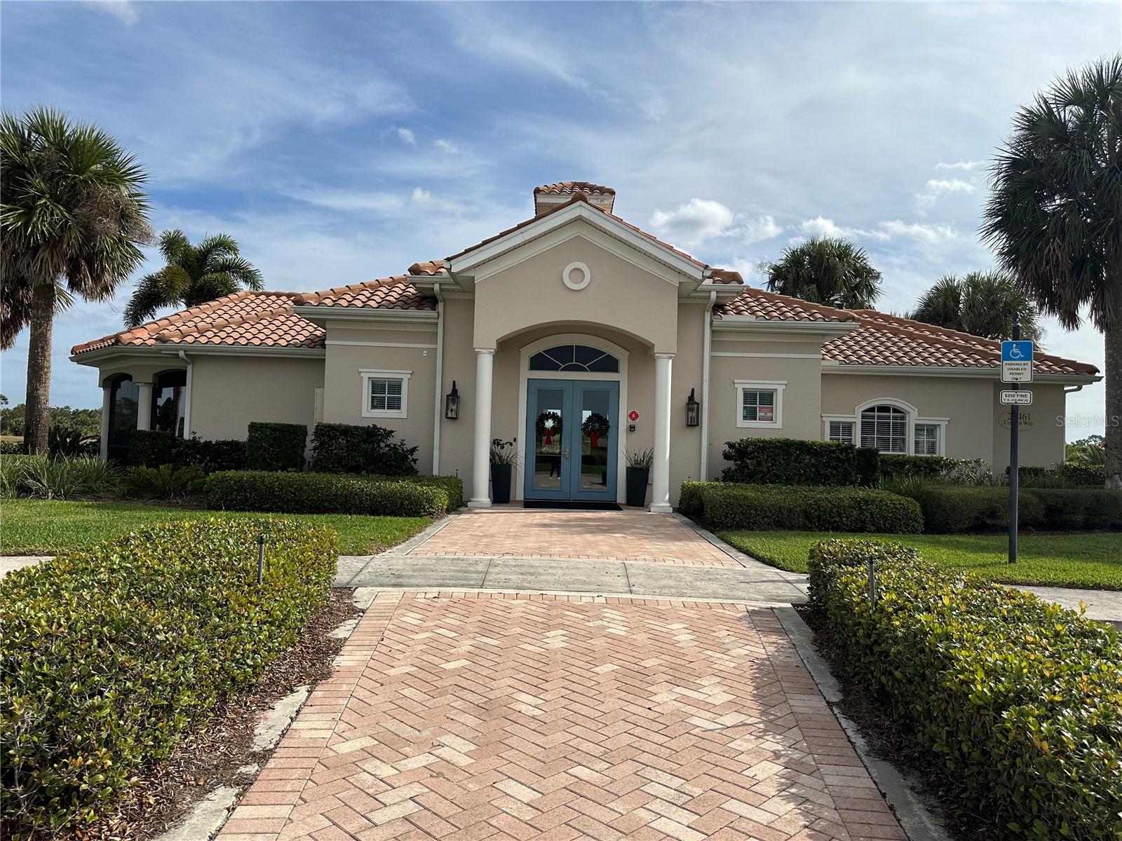 Image 34 of 44 For 23819 Collina Way 104