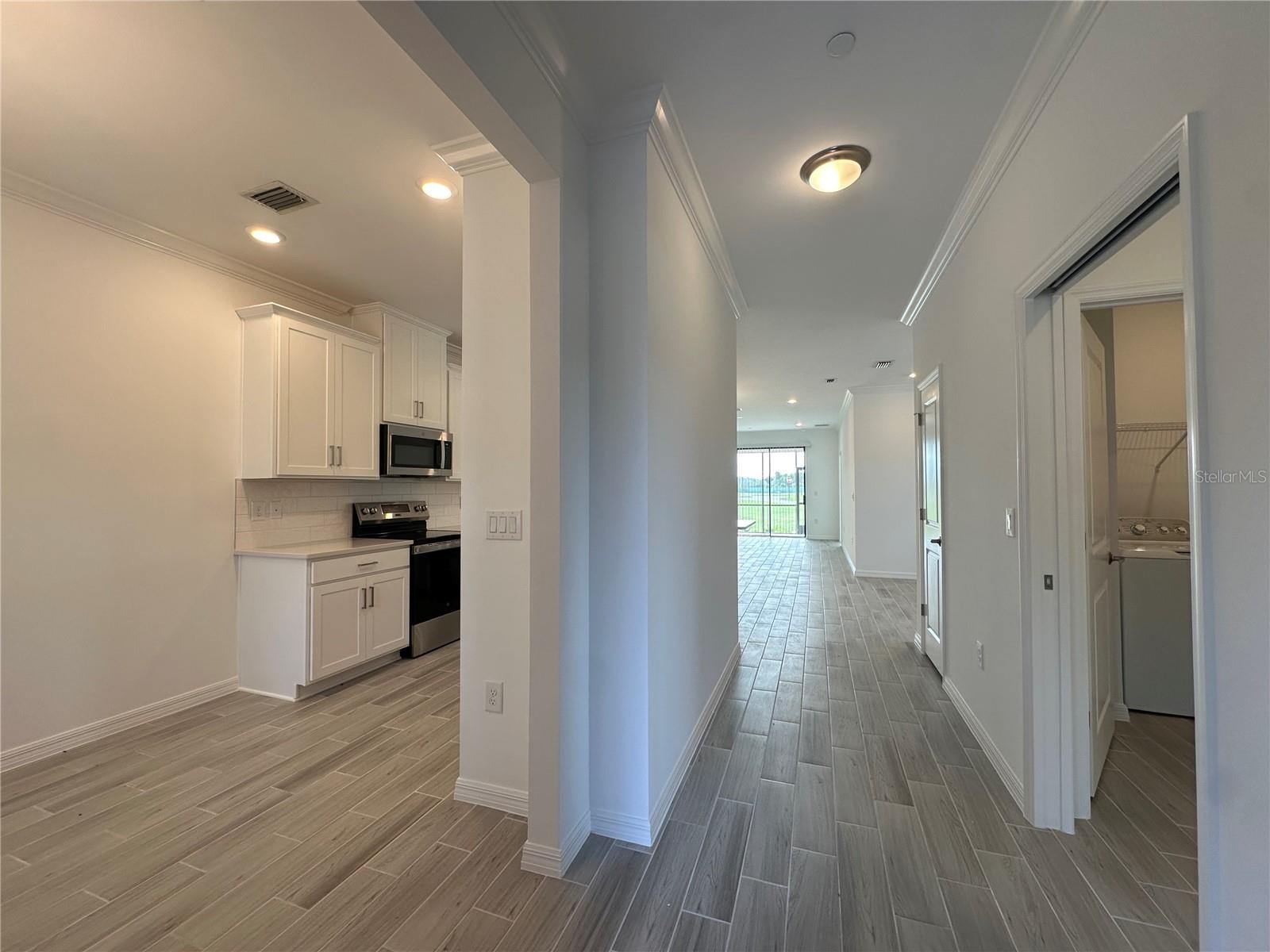 Image 4 of 44 For 23819 Collina Way 104