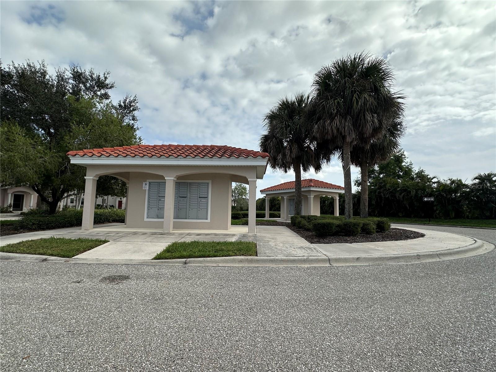 Image 40 of 44 For 23819 Collina Way 104