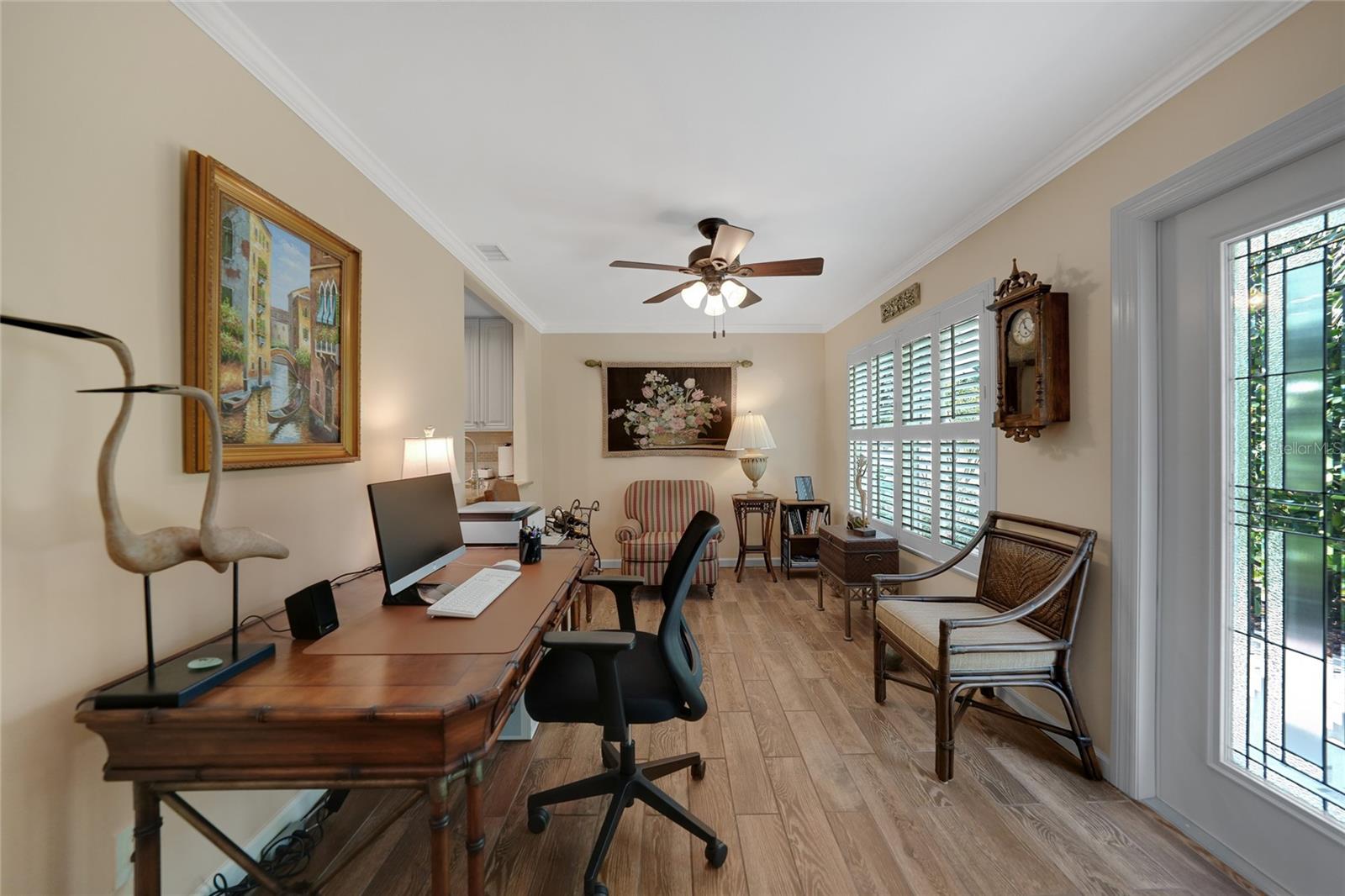 Image 17 of 75 For 643 Foxwood Boulevard 78