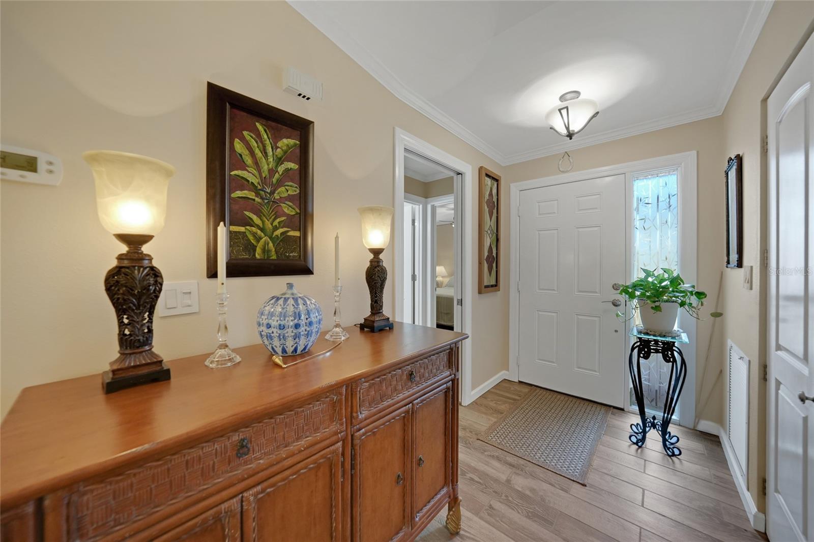 Image 5 of 75 For 643 Foxwood Boulevard 78