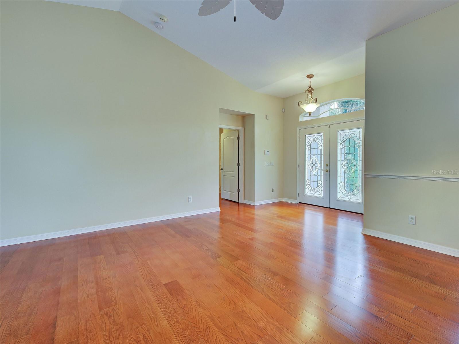 Image 26 of 70 For 6265 Pheasant Road