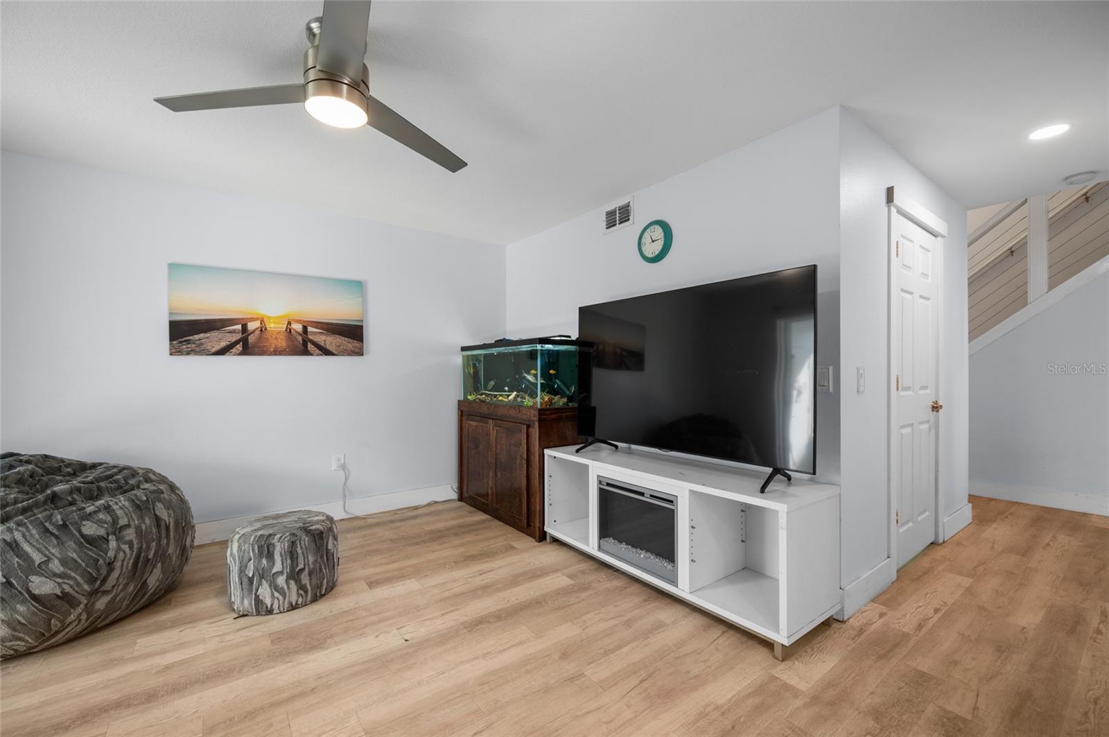 Image 15 of 68 For 9285 Galaxie Circle