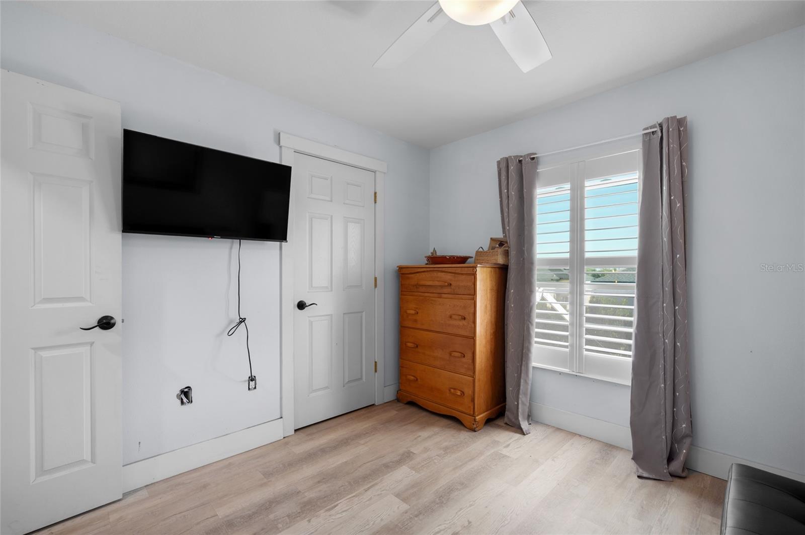 Image 28 of 68 For 9285 Galaxie Circle