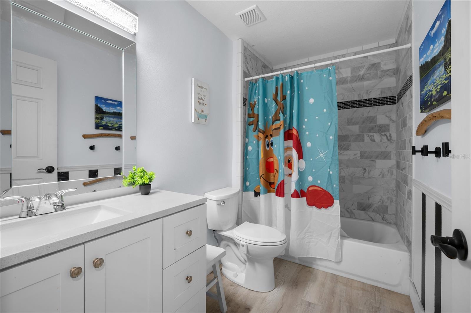 Image 29 of 68 For 9285 Galaxie Circle