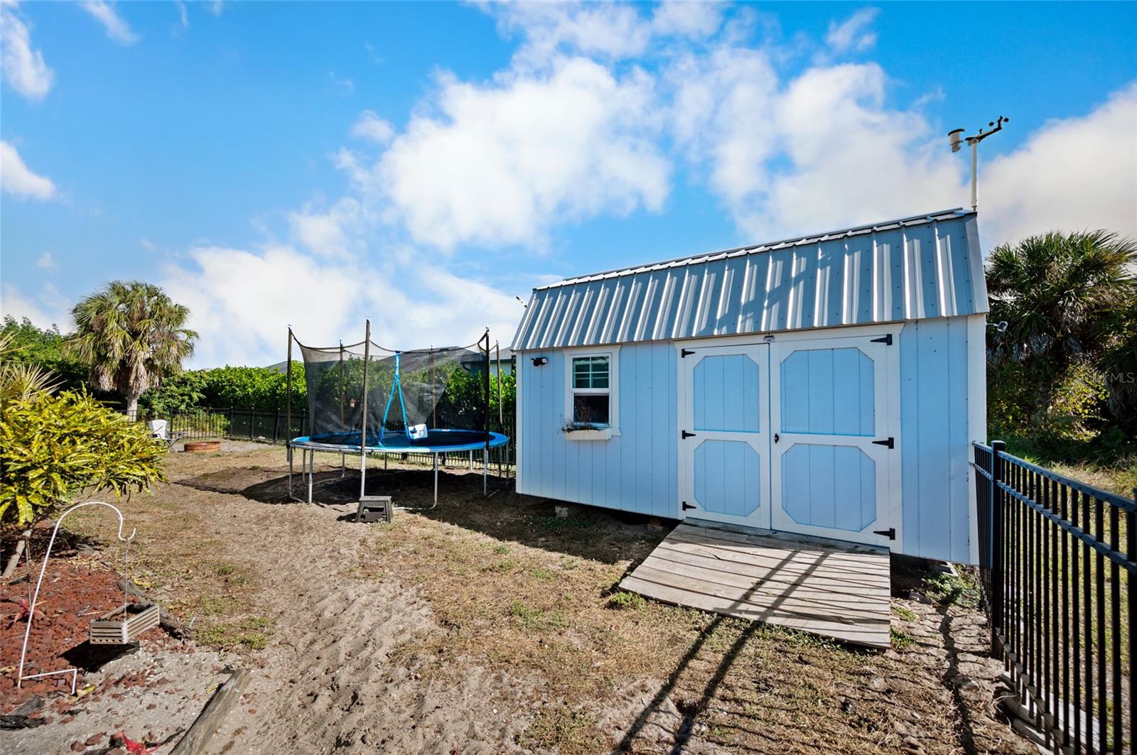 Image 41 of 68 For 9285 Galaxie Circle