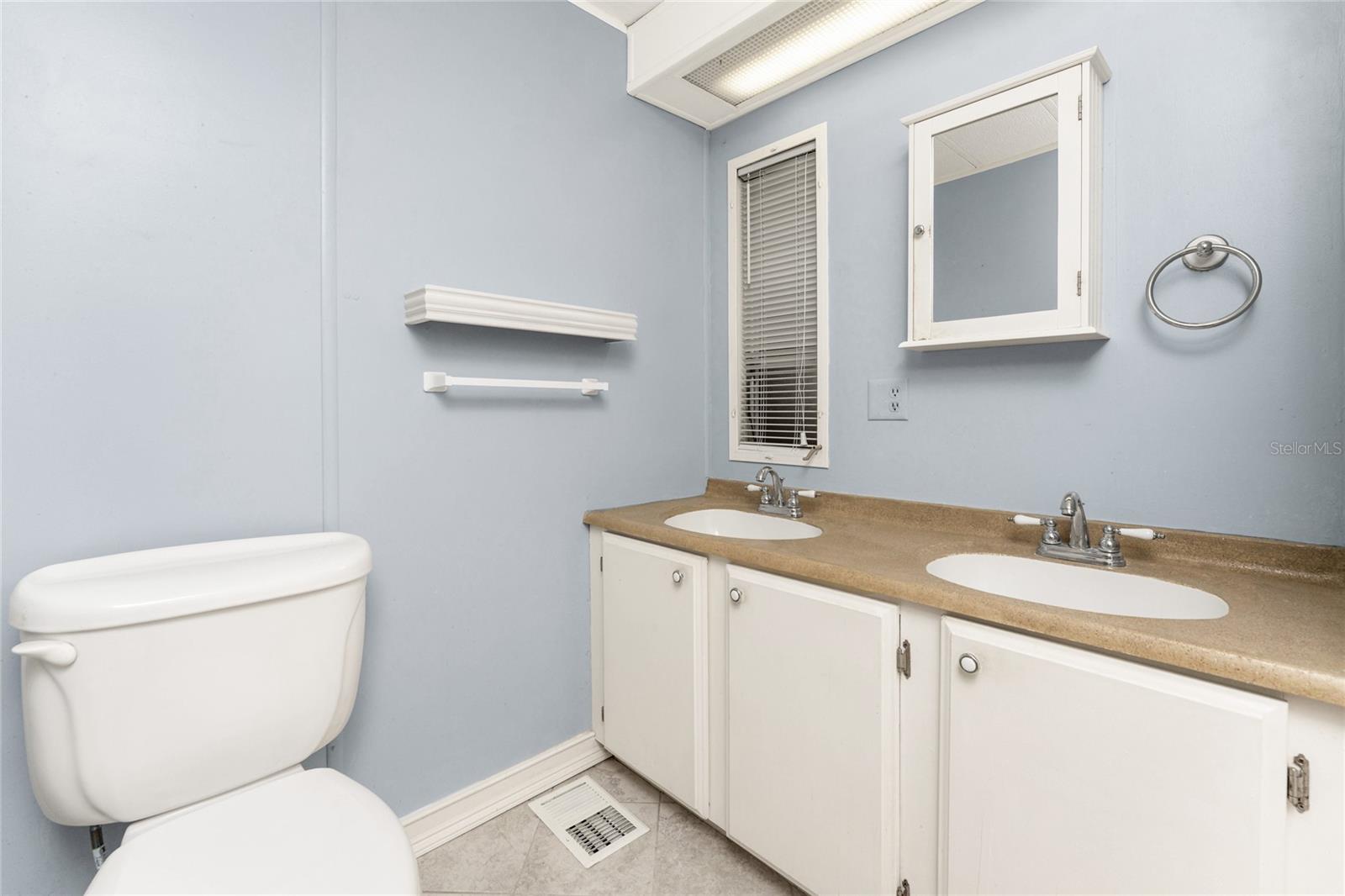 Image 38 of 64 For 1240 Seagull Drive