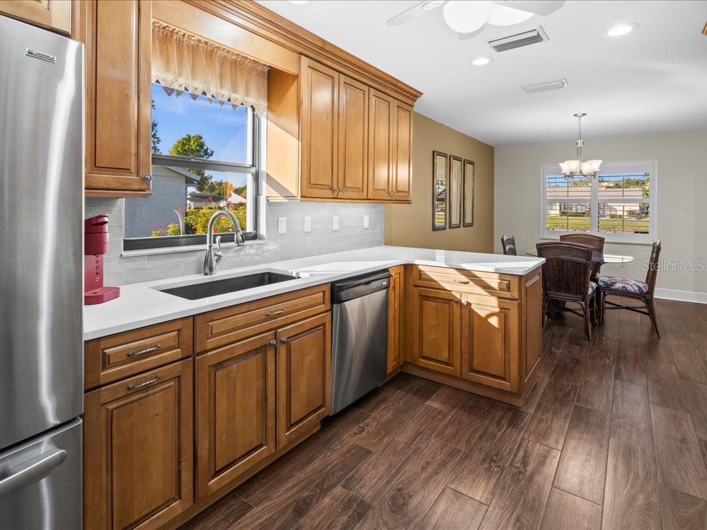 Image 10 of 47 For 299 Forest Springs Court