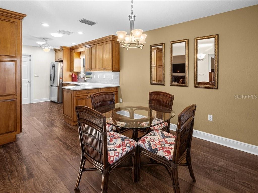 Image 14 of 47 For 299 Forest Springs Court