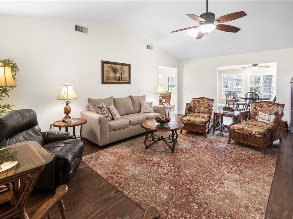 Image 5 of 47 For 299 Forest Springs Court