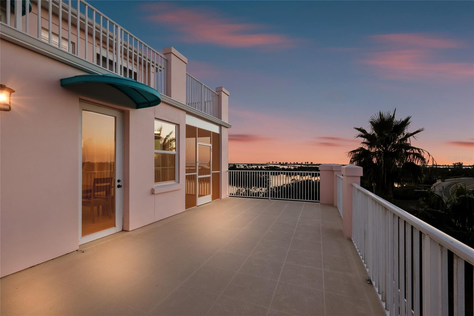 Image 20 of 87 For 13113 Gasparilla Road 503