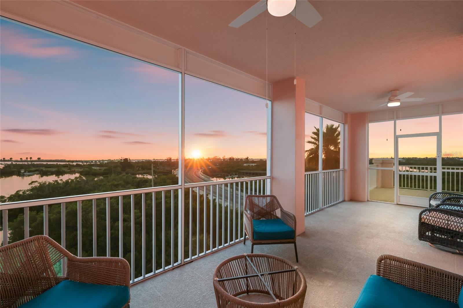 Image 21 of 87 For 13113 Gasparilla Road 503