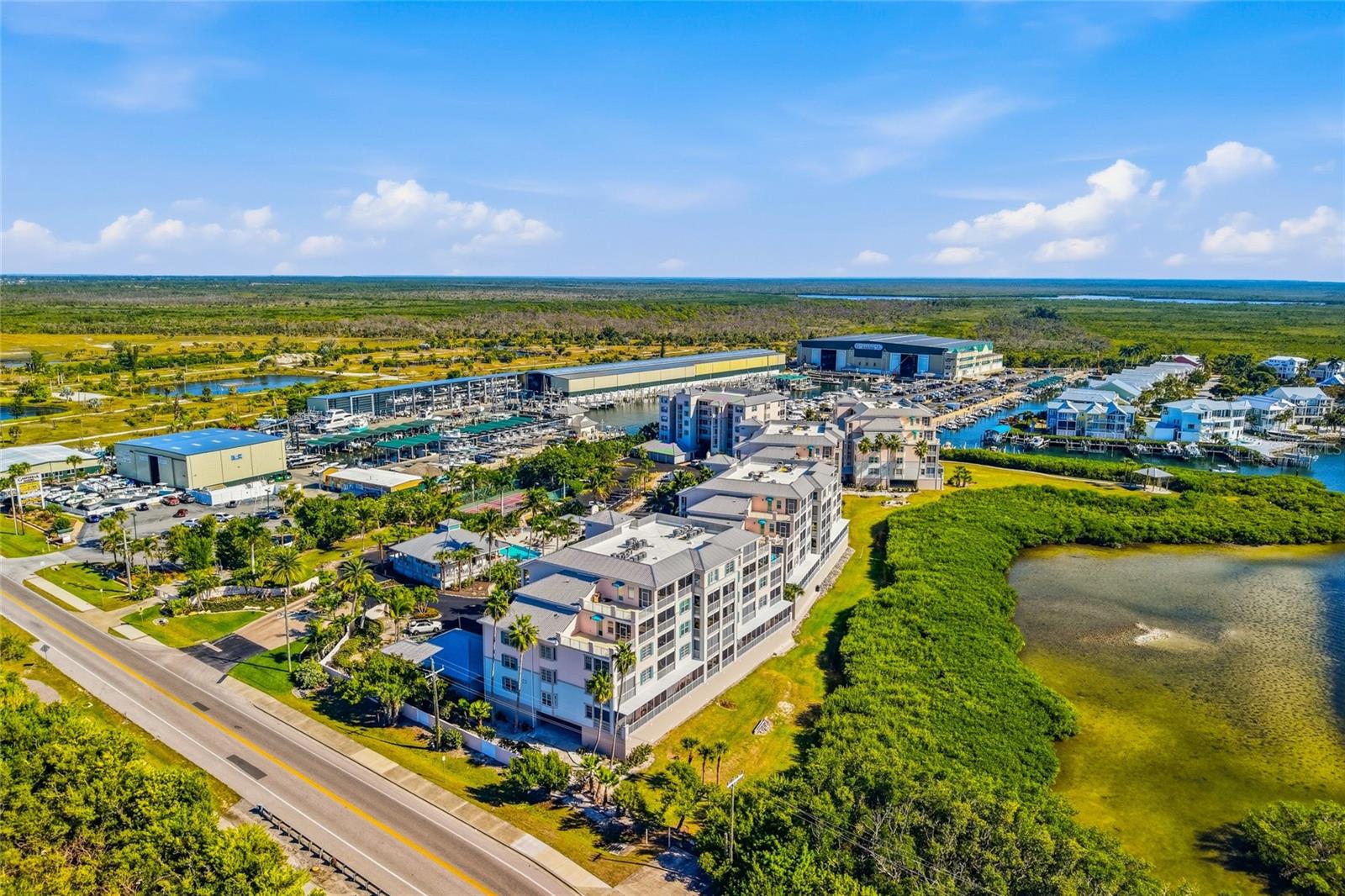 Image 46 of 87 For 13113 Gasparilla Road 503