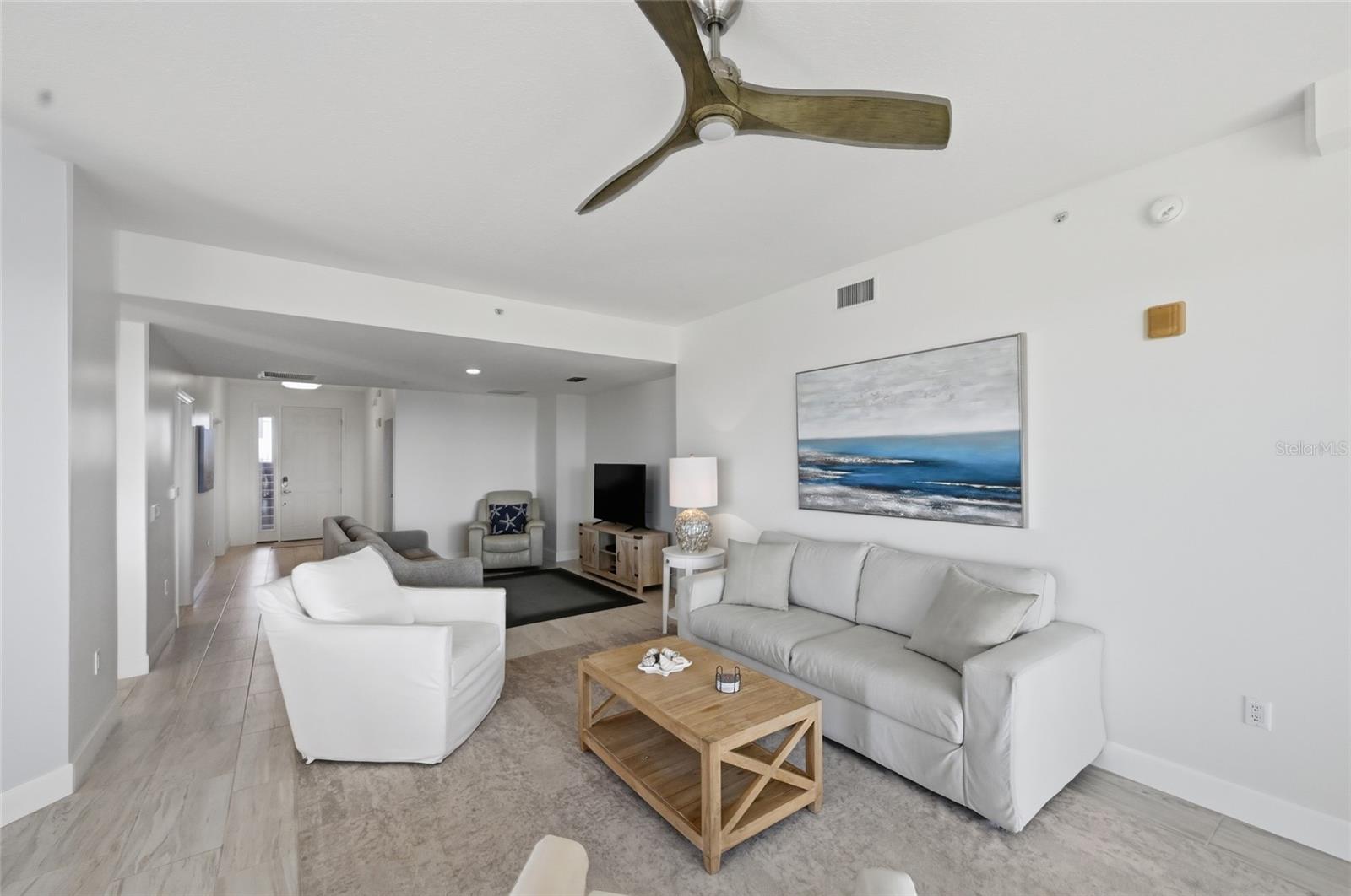 Image 51 of 87 For 13113 Gasparilla Road 503