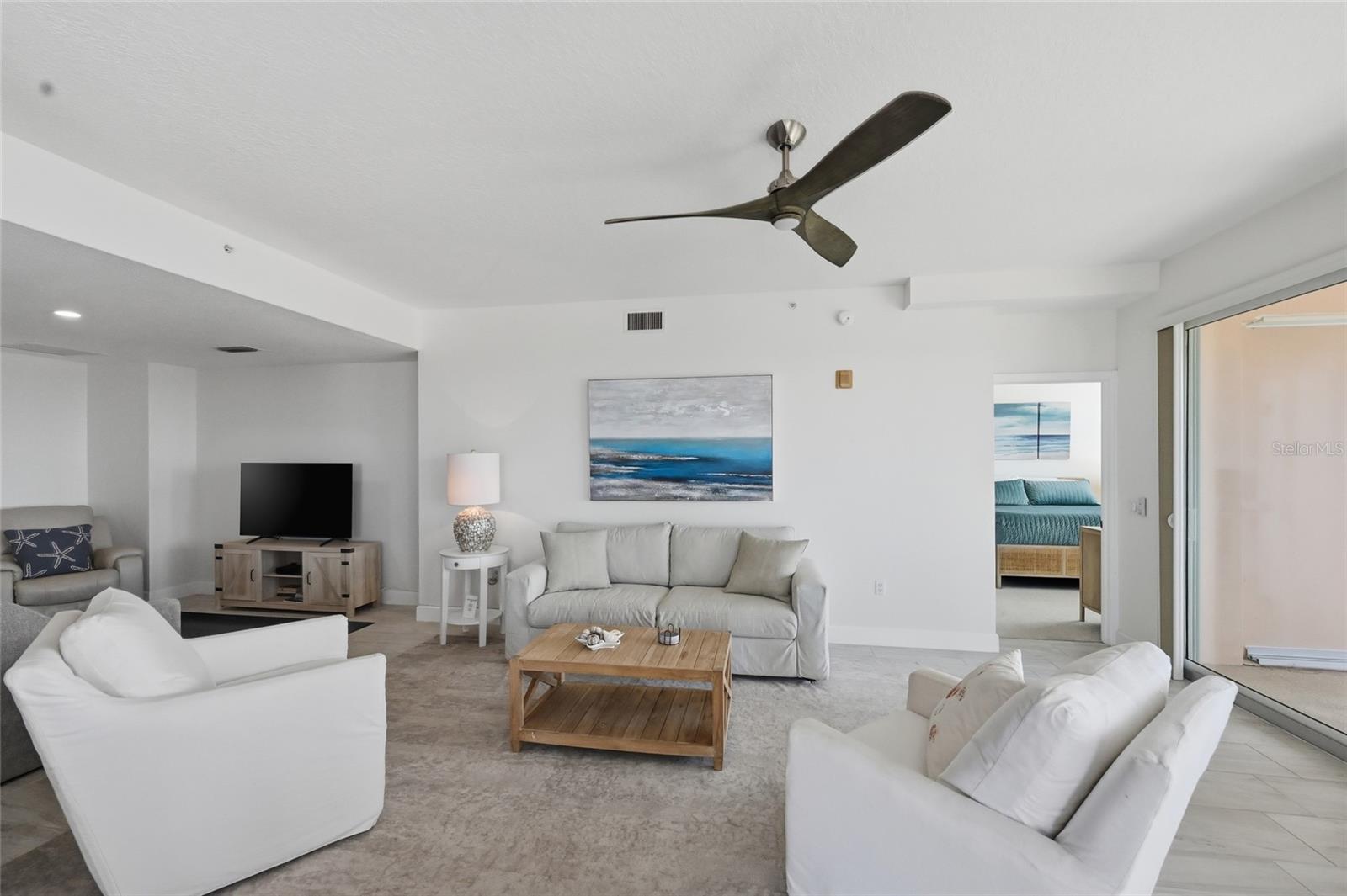 Image 52 of 87 For 13113 Gasparilla Road 503