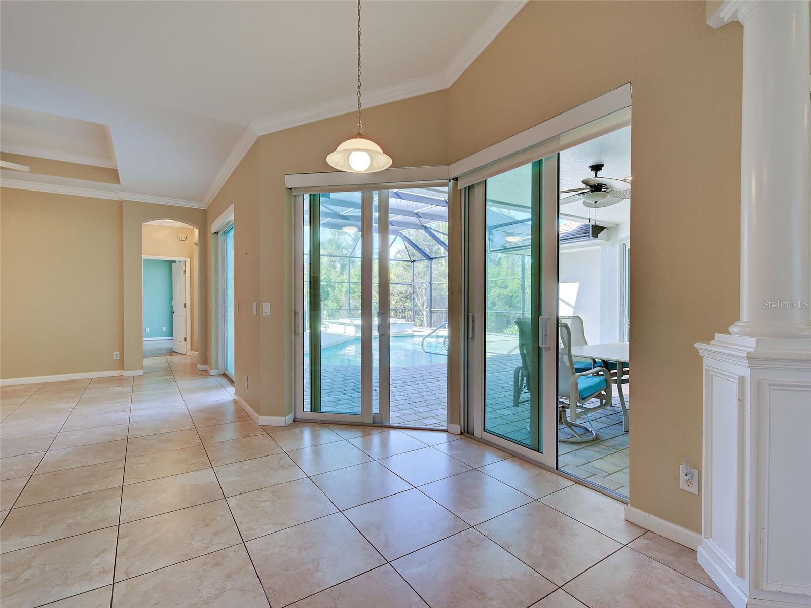 Image 26 of 67 For 45 Tee View Road