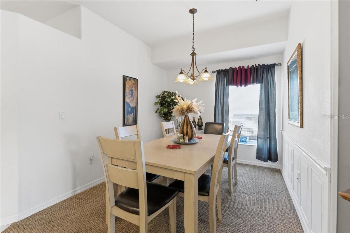 Image 11 of 49 For 102 Natures Way  2101