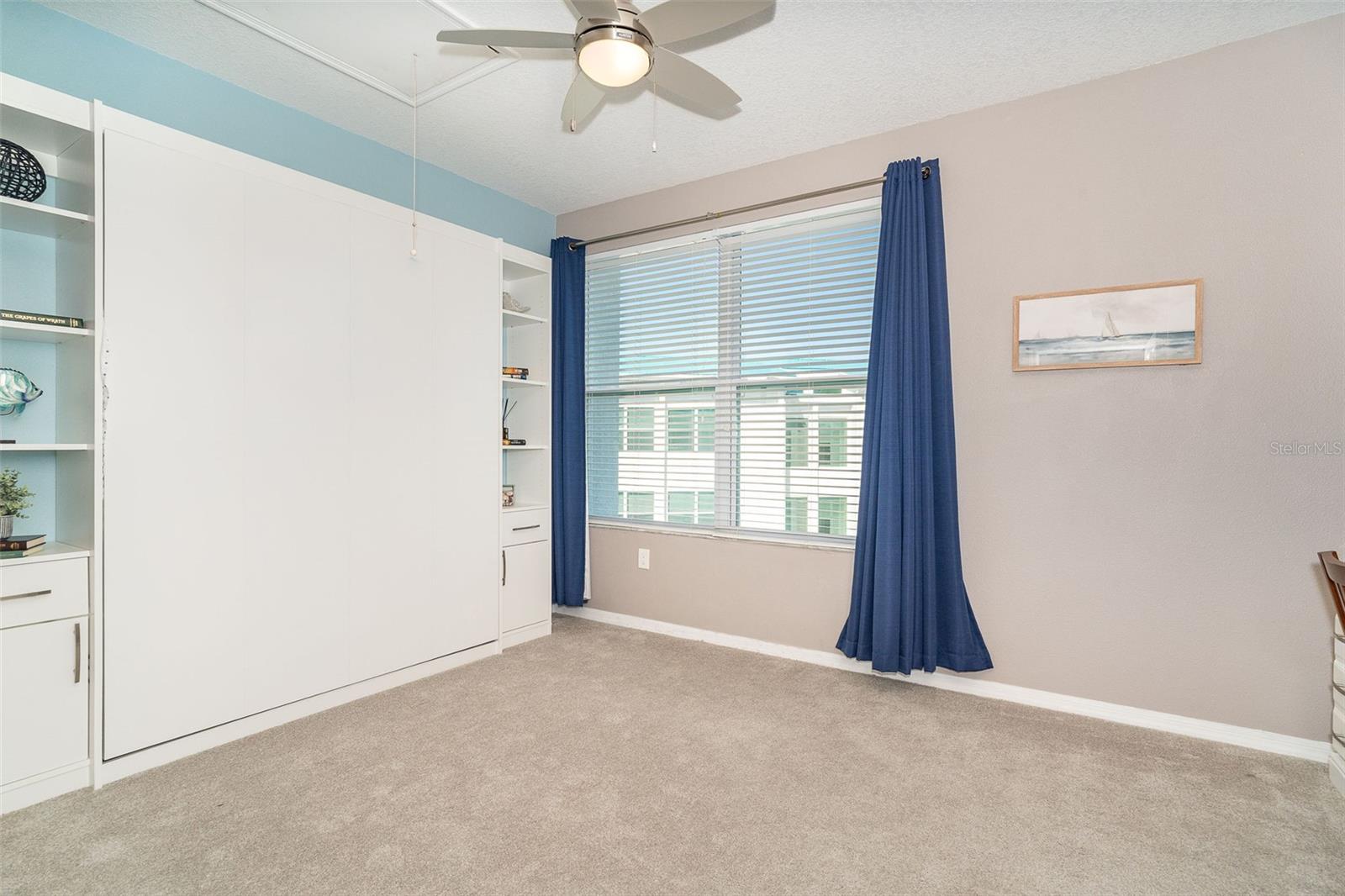 Image 15 of 55 For 8226 Harborside Circle