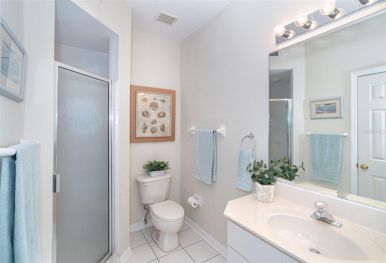 Image 34 of 55 For 8226 Harborside Circle