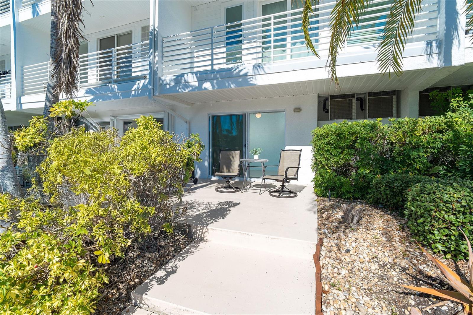 Image 43 of 55 For 8226 Harborside Circle