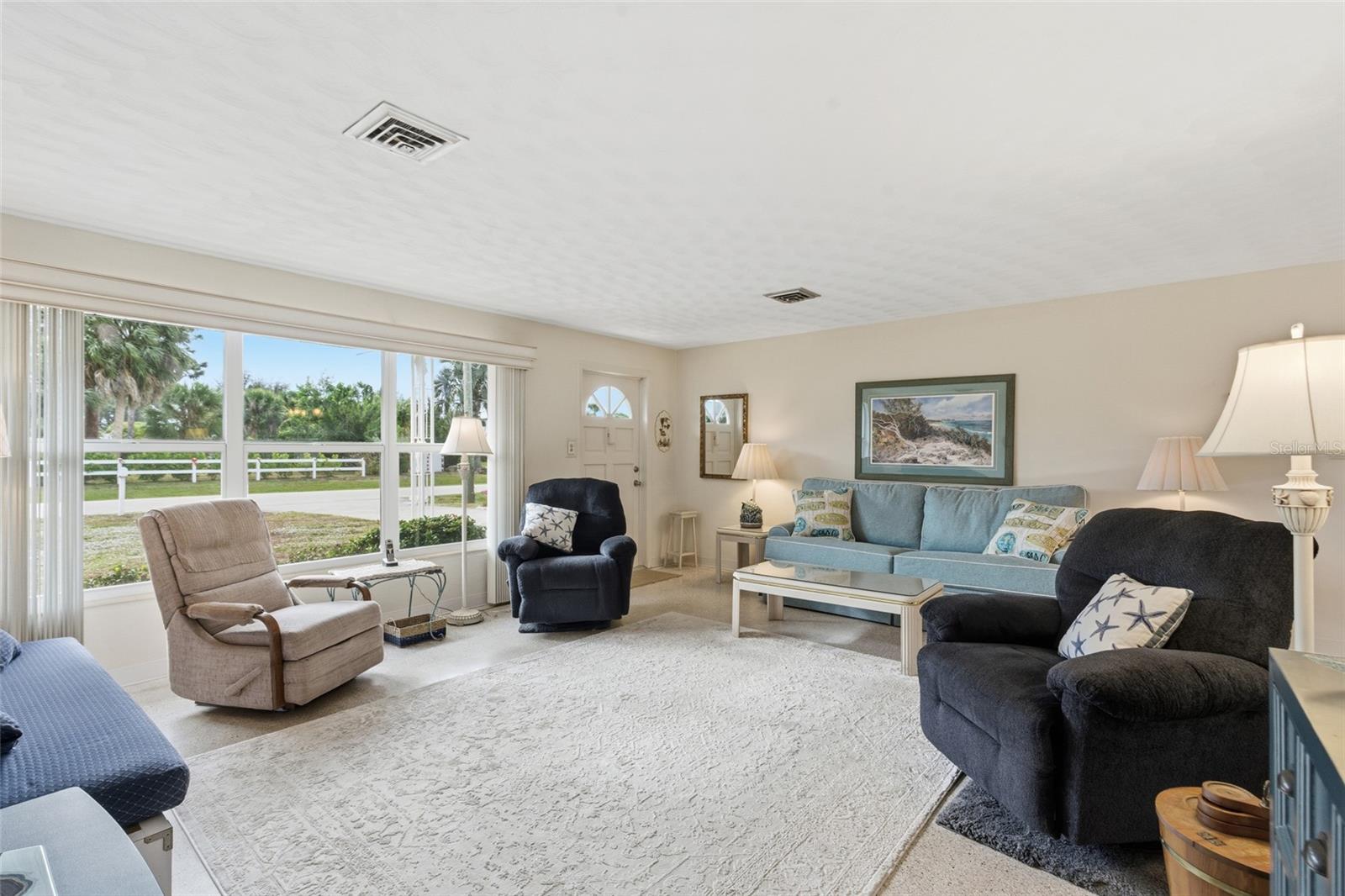 Image 13 of 48 For 2050 Oyster Creek Drive